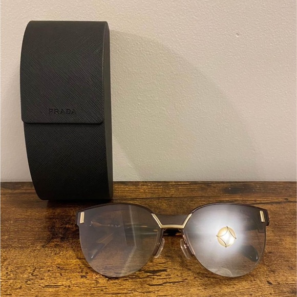 Prada Sunglasses **brand new** main image 6